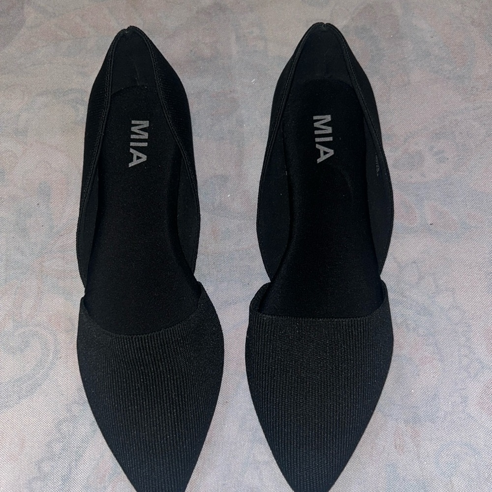 Mia pointed toe flats.